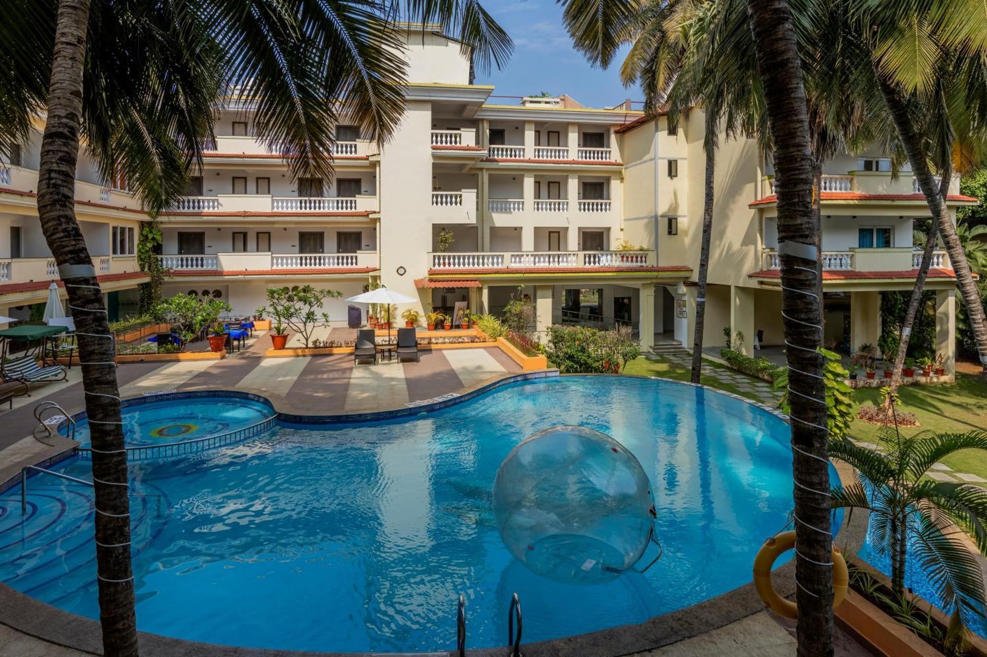 सहारा Sterling Goa