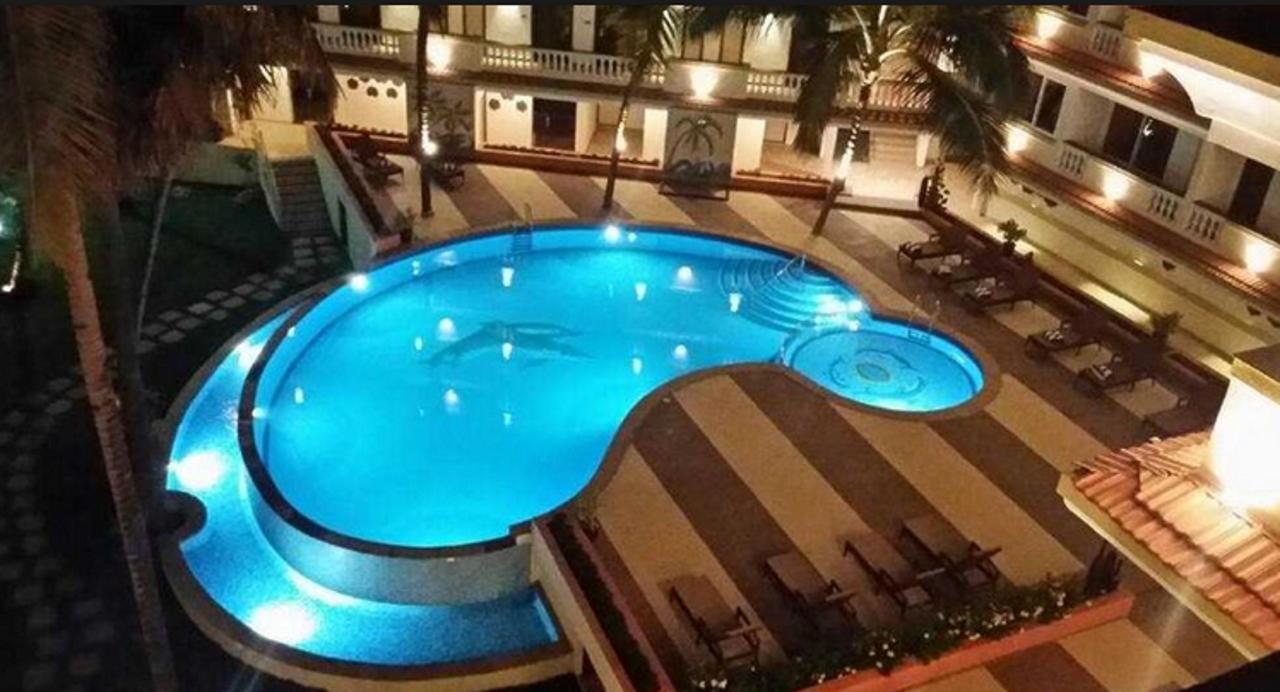 Sterling Goa सहारा Varca